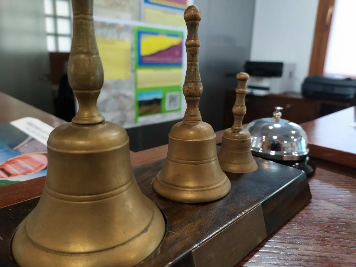 Hotel Santa Cristina ポラ・デ・レナ エクステリア 写真